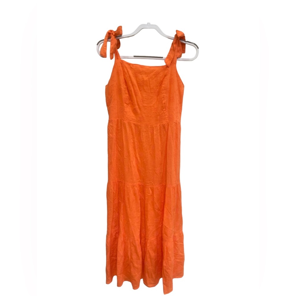 NWOT old navy sundress with shoulder ties. Size M